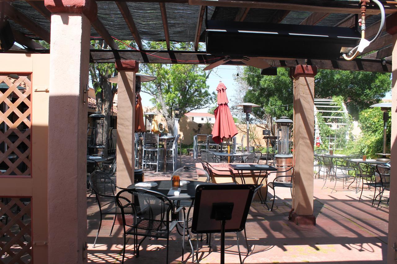 Adobe Rose Boutique 3* Artesia